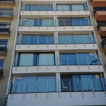 Beach Palace アパート *